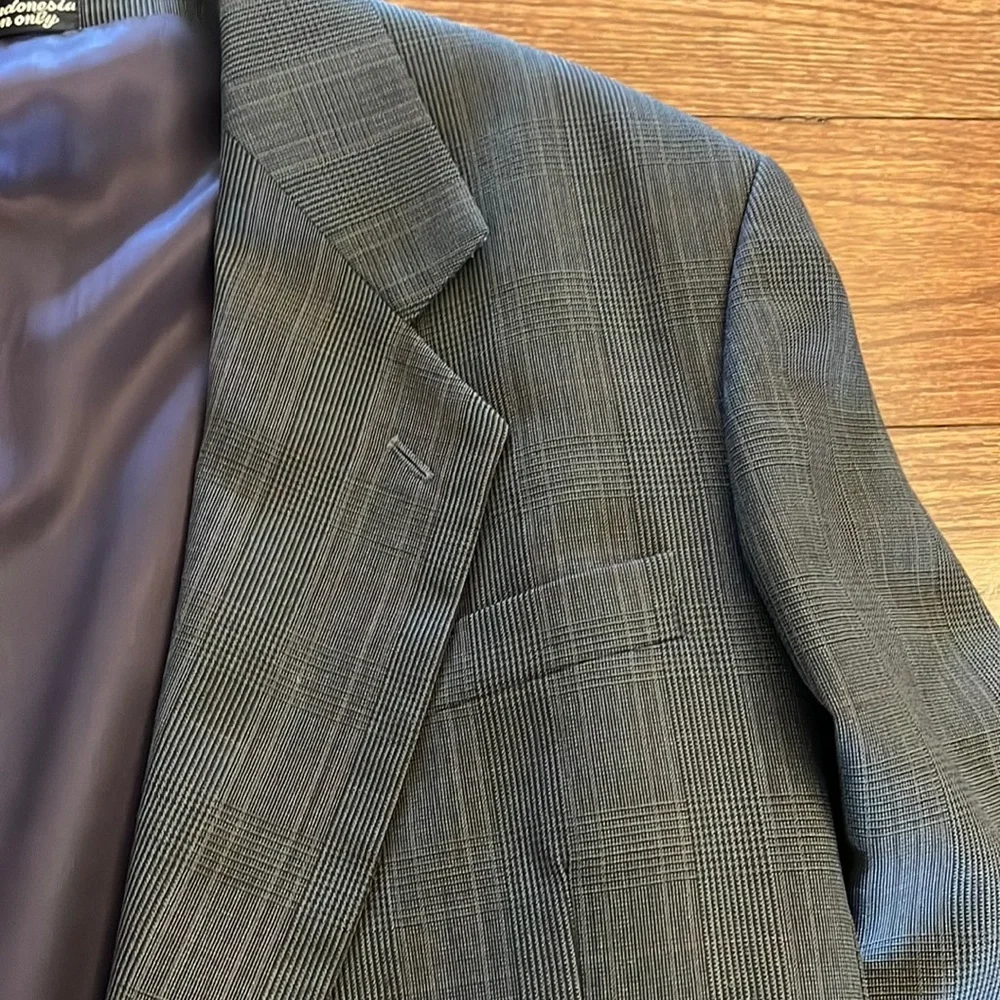 GIANFRANCO RUFFINI  100% wool suit blazer jacket grey quite plaid pattern 42R